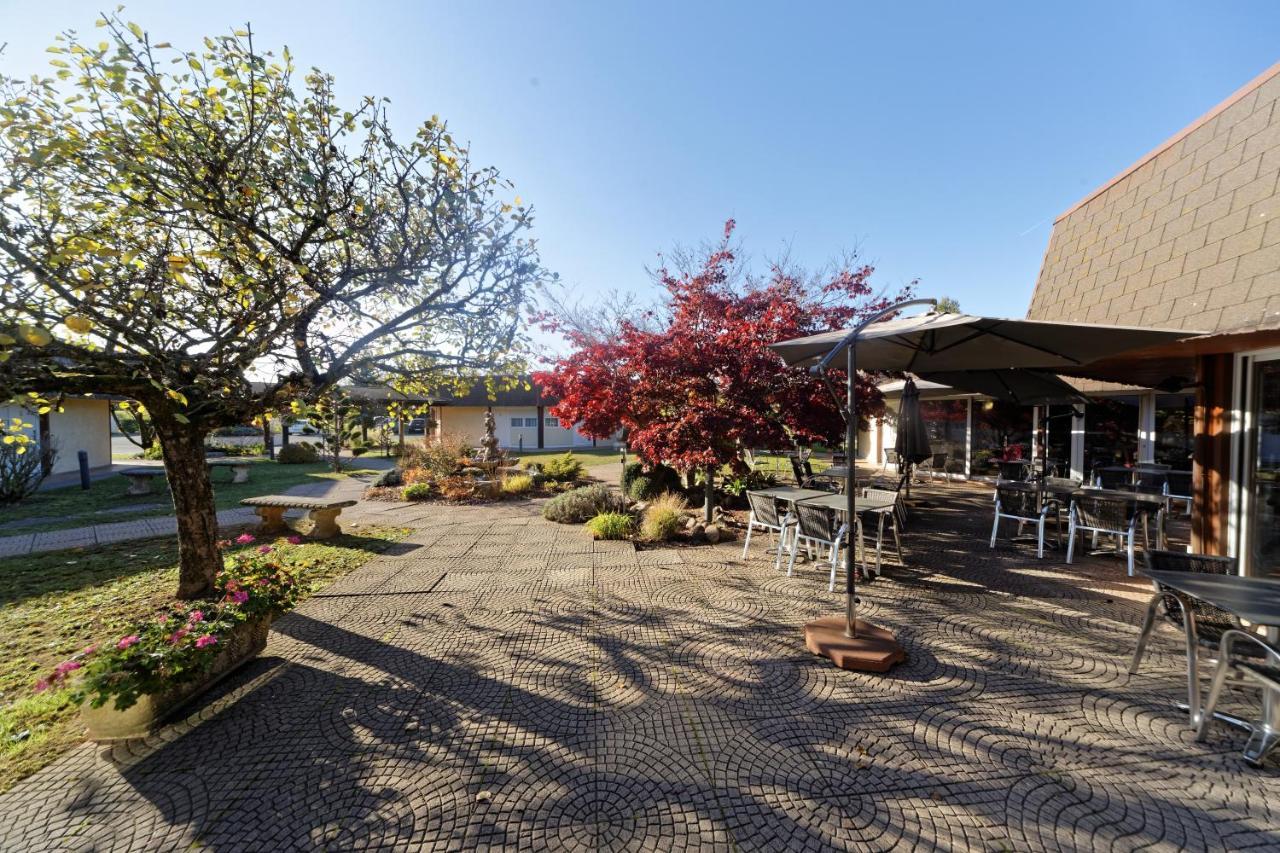 Charme Hotel, Montbeliard Sud Dış mekan fotoğraf