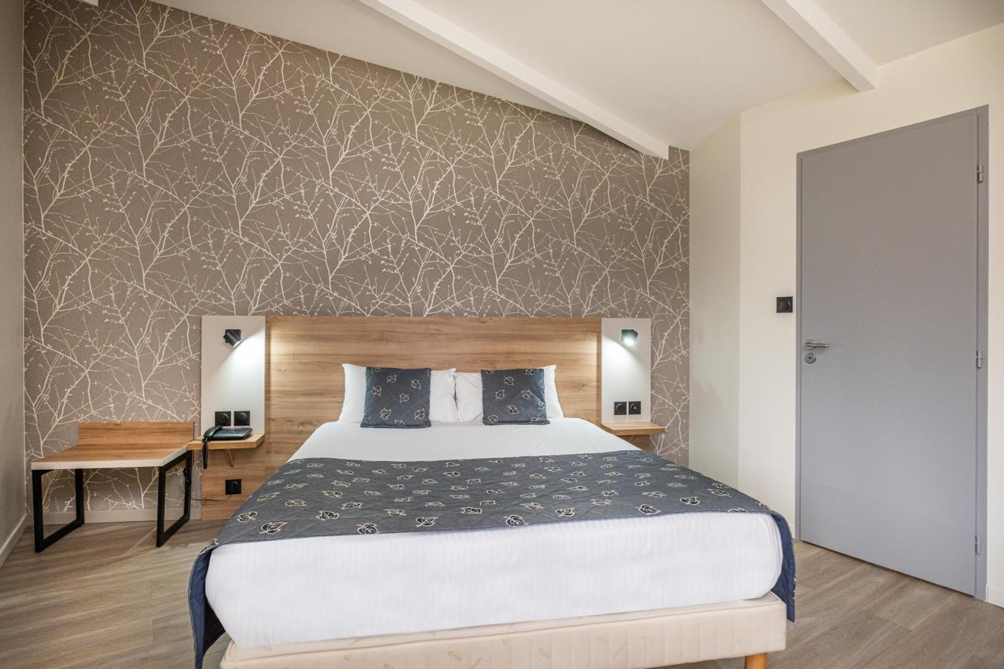 Charme Hotel, Montbeliard Sud Dış mekan fotoğraf