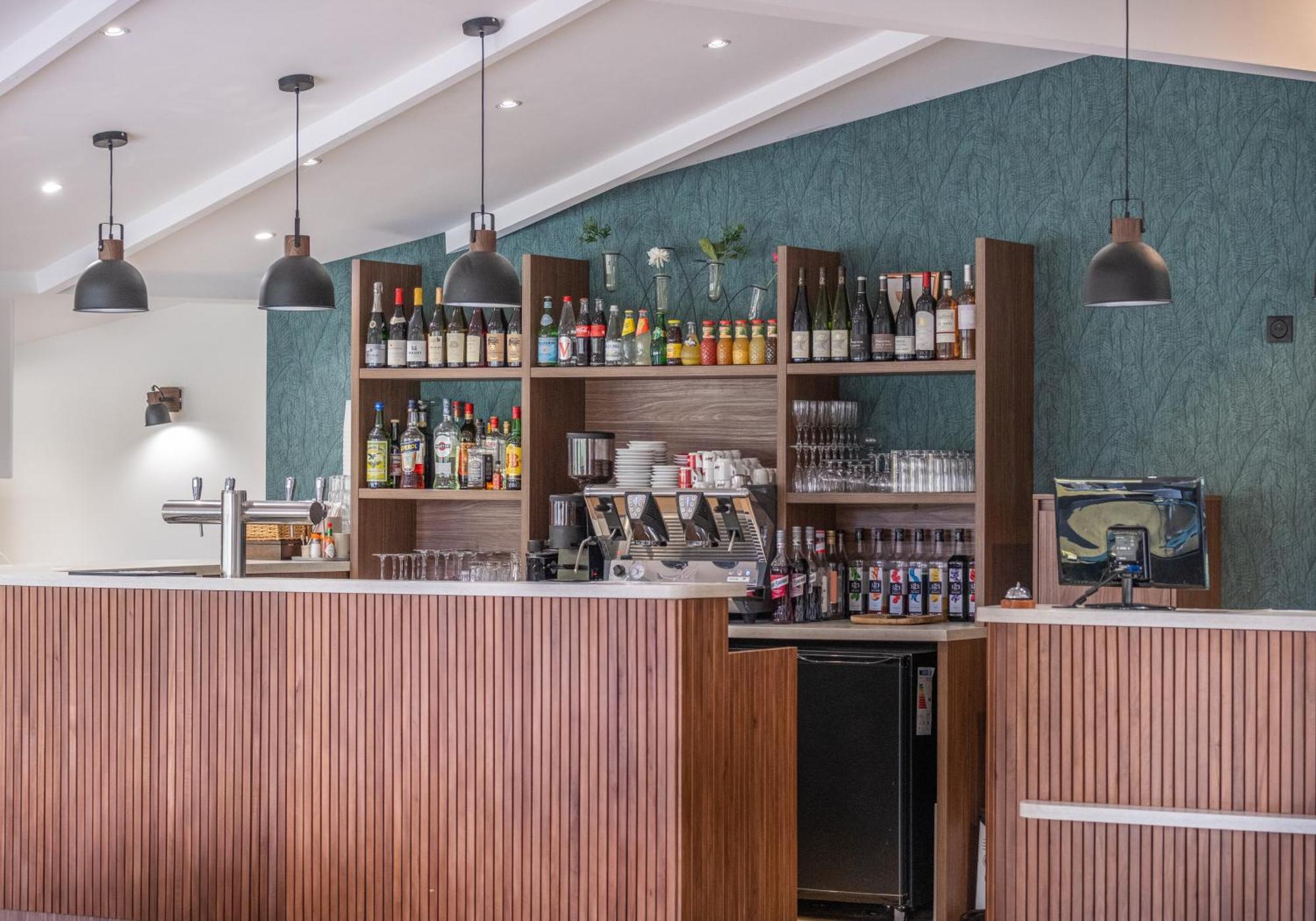 Charme Hotel, Montbeliard Sud Dış mekan fotoğraf