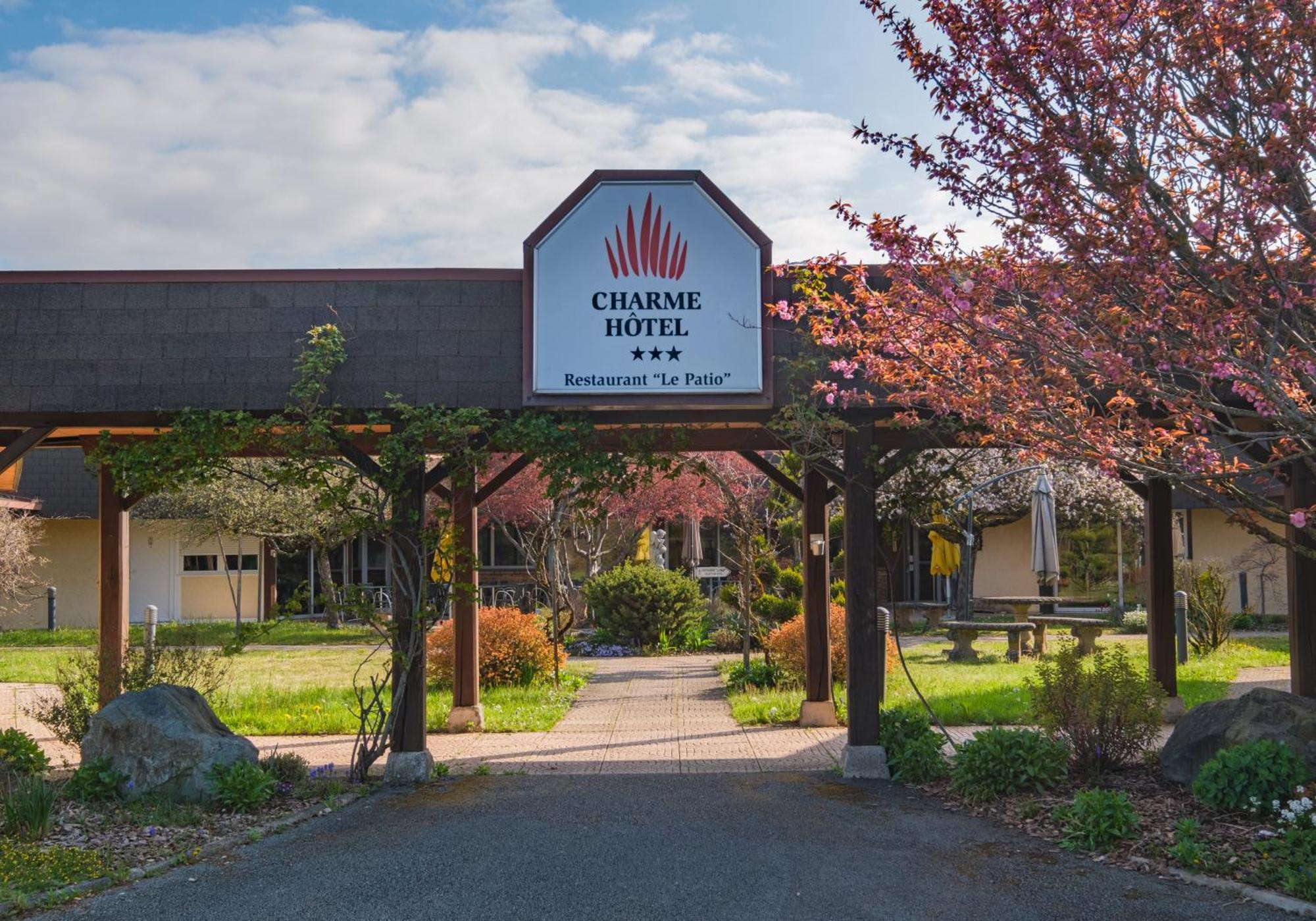 Charme Hotel, Montbeliard Sud Dış mekan fotoğraf