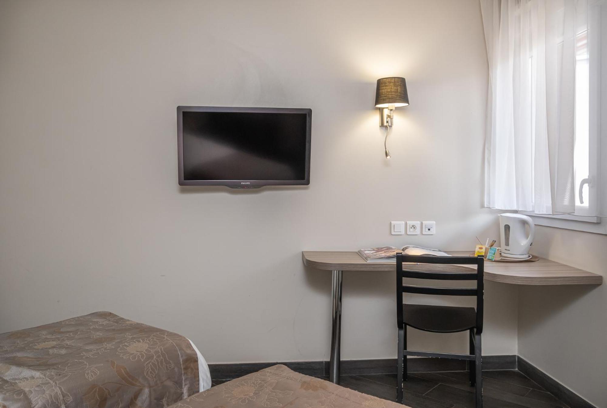 Charme Hotel, Montbeliard Sud Dış mekan fotoğraf