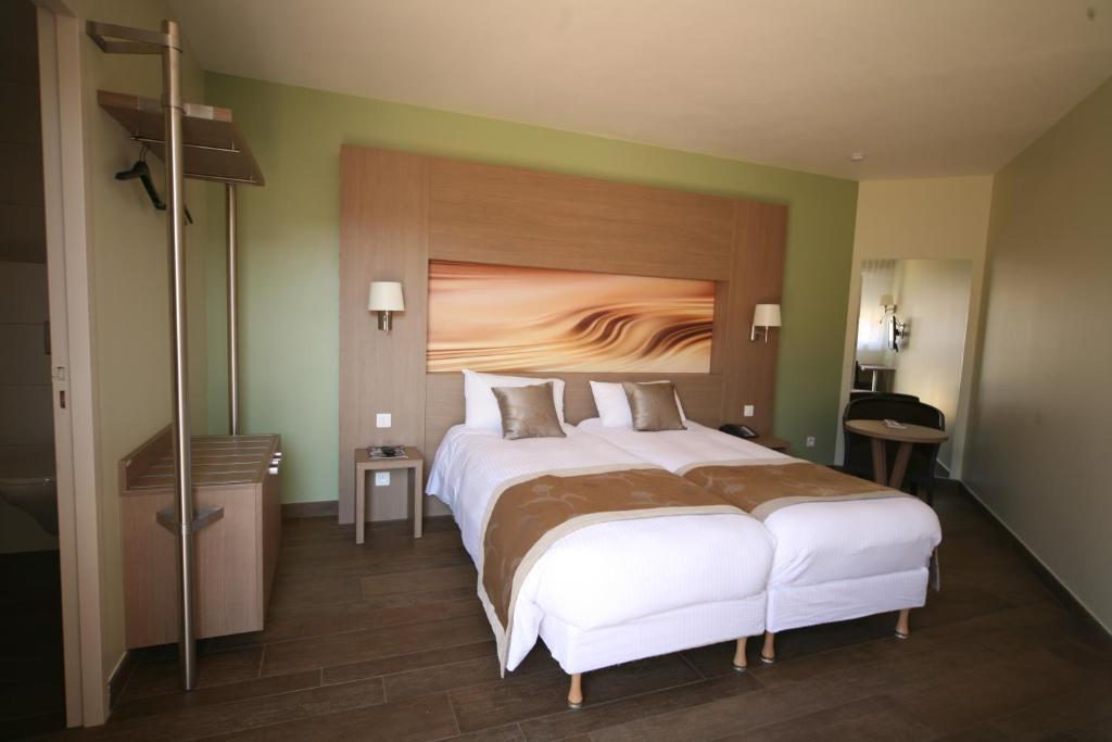 Charme Hotel, Montbeliard Sud Dış mekan fotoğraf